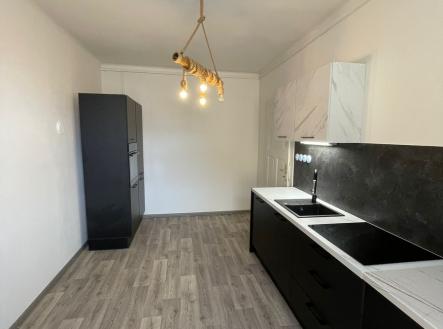 Pronájem bytu, 3+1, 96 m²