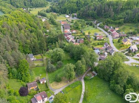 Prodej pozemku, zahrada, 879 m²