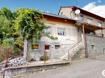 Prodej nájemního domu, 194 m²