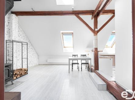 Pronájem bytu, 3+kk, 101 m²