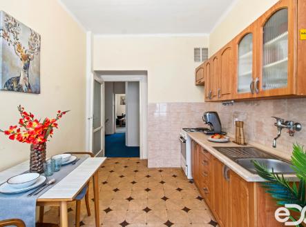 Prodej bytu, 1+1, 53 m²
