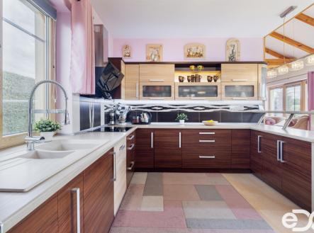 Prodej domu/vily, 410 m²