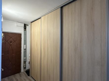 Pronájem bytu, 2+kk, 42 m²