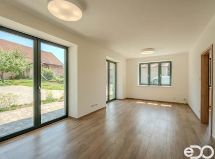 Pronájem bytu, 2+kk, 60 m²