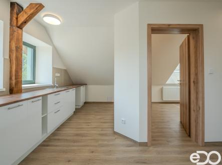 Pronájem bytu, 2+1, 60 m²