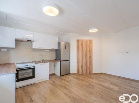 Pronájem bytu, 3+kk, 70 m²