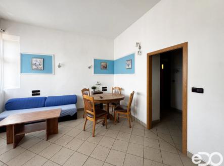 Pronájem bytu, 3+1, 65 m²