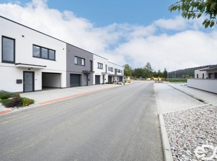 Prodej bytu, 2+kk, 1 631 m²