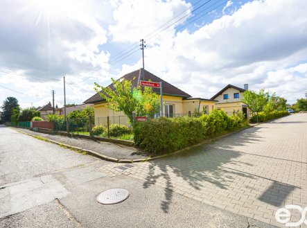 Prodej atraktivního RD 4+1 + přístavba, 9 490 000 Kč, Neratovice