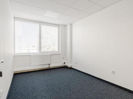 Pronájem kanceláře, 30 m²