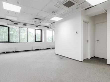 Pronájem kanceláře, 87 m²