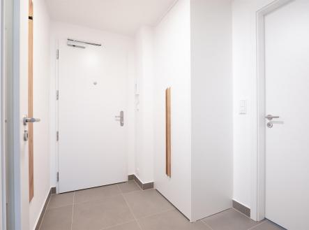 Pronájem bytu, 1+kk, 34 m²