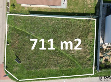 Prodej - pozemek pro bydlení, 711 m²