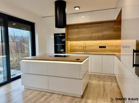 Prodej domu/vily, 211 m²