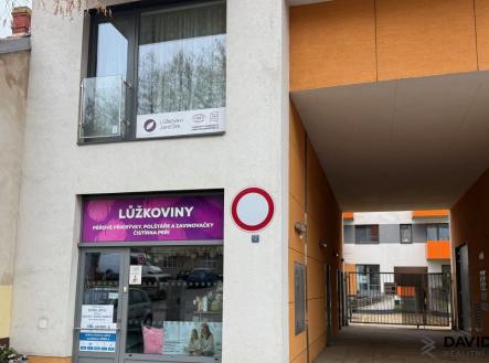 Prodej obchodní prostory, 78 m²