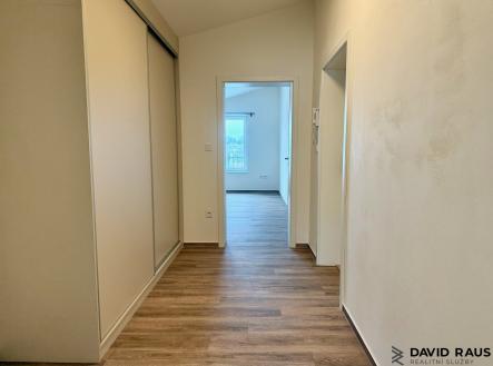 Pronájem bytu, 2+kk, 70 m²