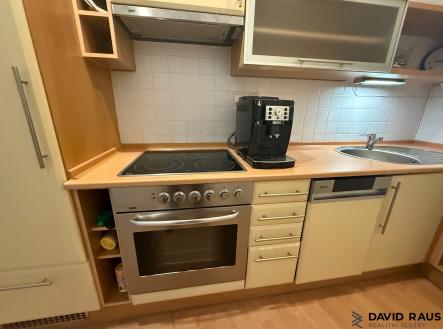 Pronájem bytu, 2+kk, 64 m²