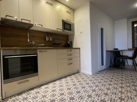 Pronájem bytu, 1+1, 49 m²