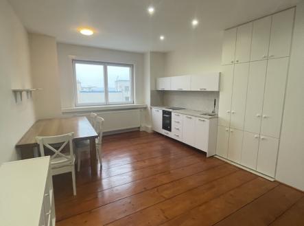 Pronájem bytu, 2+kk, 46 m²