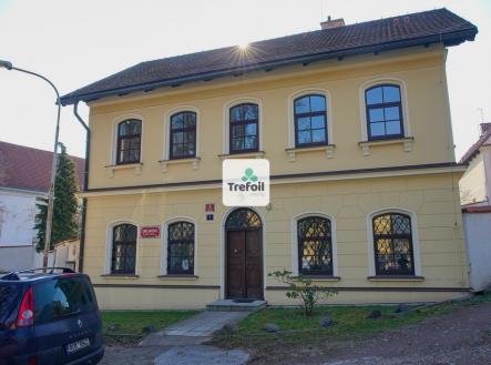 Pronájem domu/vily, 215 m²