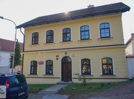 Pronájem domu/vily, 215 m²