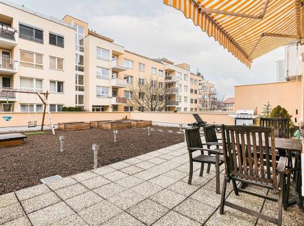 Prodej bytu, 2+kk, 64 m²