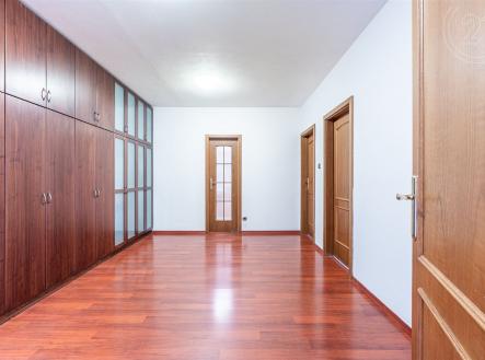 Prodej bytu, 3+kk, 117 m²