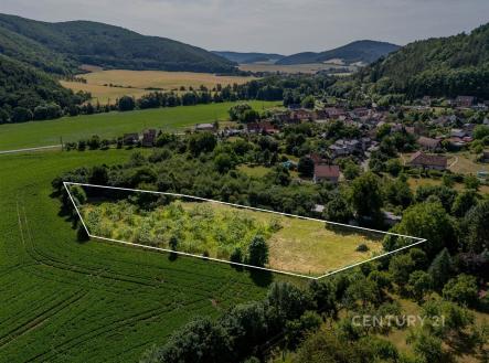 Prodej pozemku pro bydlení, 5 402 m²