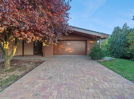 Prodej domu/vily, 329 m²