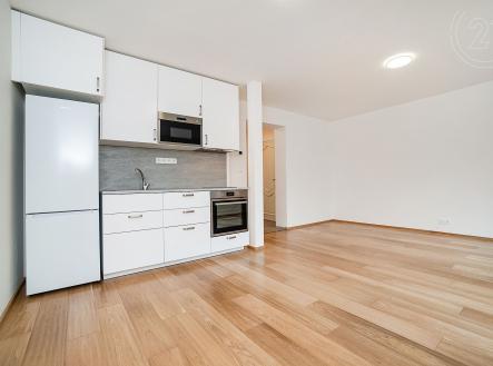 Pronájem bytu, 1+kk, 35 m²