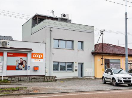 Pronájem - dům/vila, 181 m² obrázek