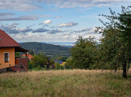 Prodej - pozemek, zahrada, 835 m²