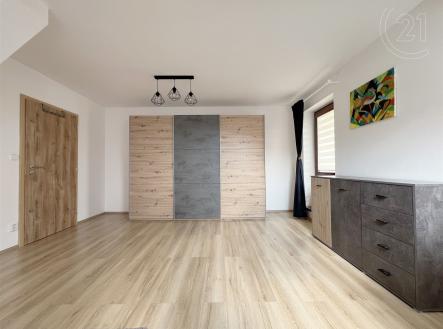 Prodej bytu, 3+kk, 97 m²