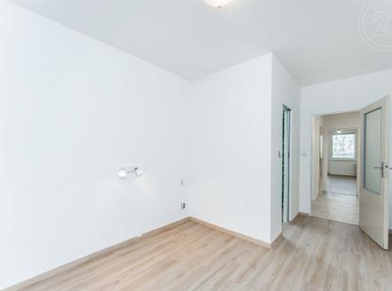 Pronájem bytu, 3+kk, 80 m²