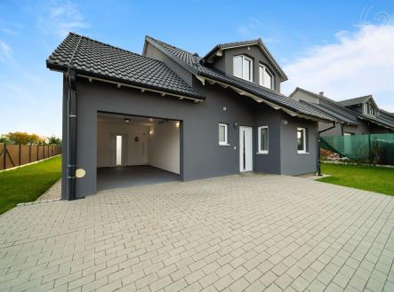 Prodej - dům/vila, 146 m²