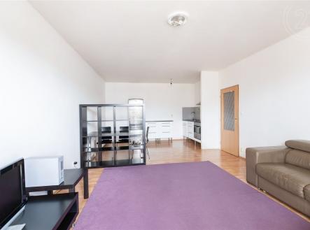 Pronájem bytu, 3+kk, 82 m²