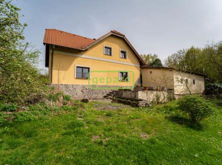 Prodej - dům/vila, 440 m²