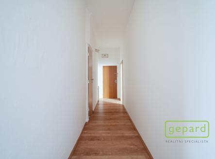 Pronájem - kanceláře, 62 m²