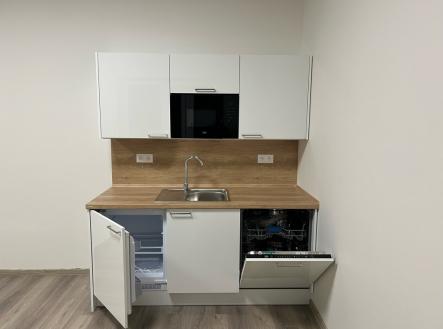 Pronájem bytu, 1+kk, 35 m²