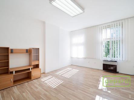 Pronájem kanceláře, 14 m²