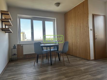 Pronájem bytu, 3+kk, 77 m²