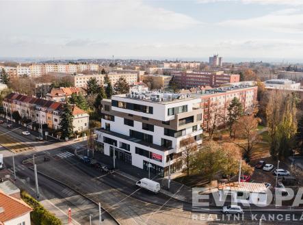 Prodej obchodní prostor, 126 m²