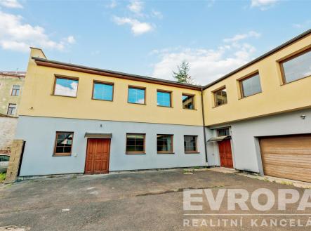 Prodej nájemního domu, 554 m²