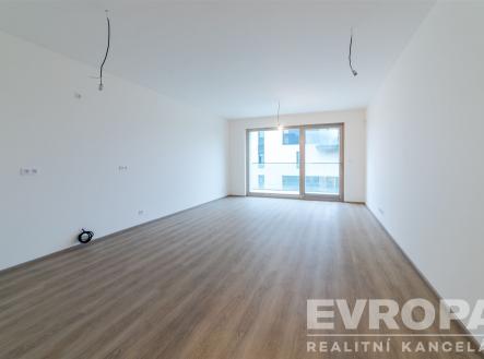 Pronájem bytu, 3+kk, 82 m²