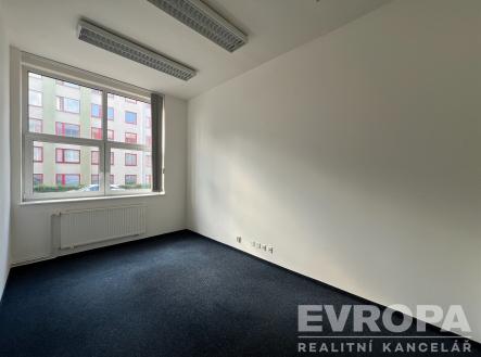 Pronájem kanceláře, 54 m²