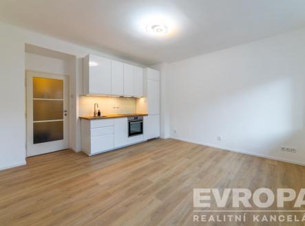 Pronájem bytu, 2+kk, 45 m²