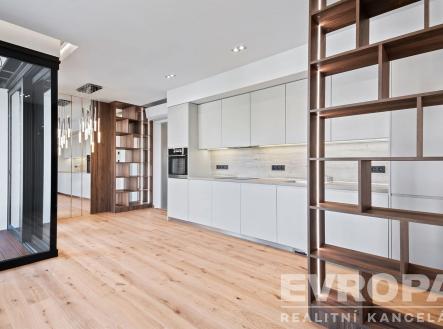 Pronájem bytu, 1+kk, 35 m²