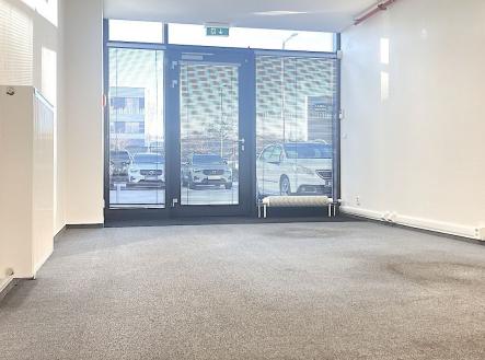 Pronájem obchodní prostor, 68 m²