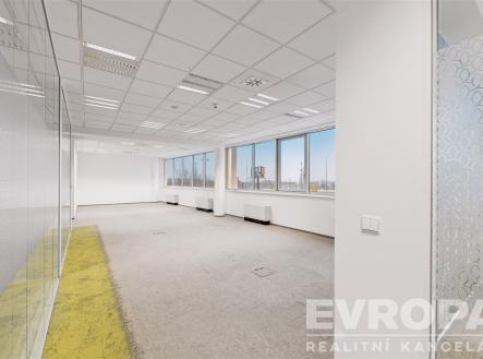 Pronájem kanceláře, 250 m²