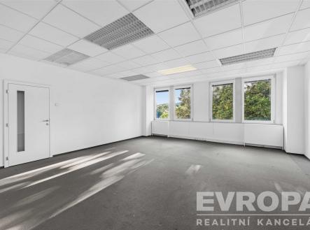 Pronájem kanceláře, 58 m²